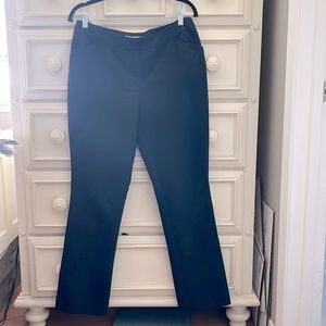 EUC Ladies Chico’s Black Trousers.